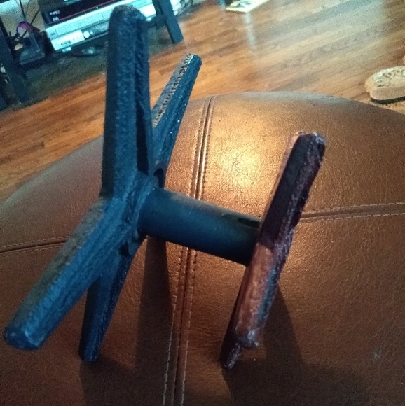 Americana Double Star Curtain Pullback - Picture 2 of 5